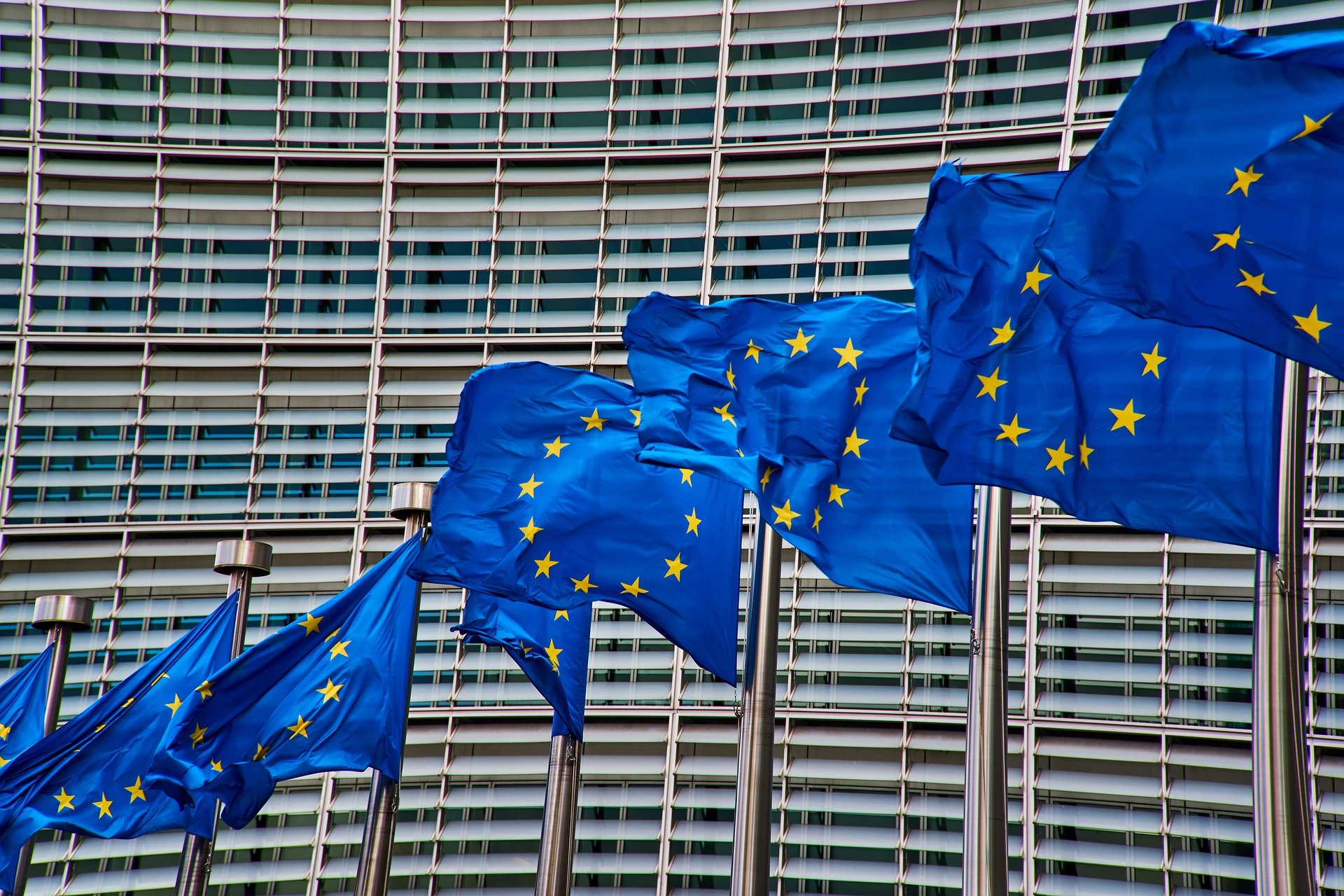 Élargir la réponse à la crise des réfugiés ukrainiens : l’UE et les États membres doivent s’engager à protéger tous les réfugiés et soutenir correctement la société civile sous pression