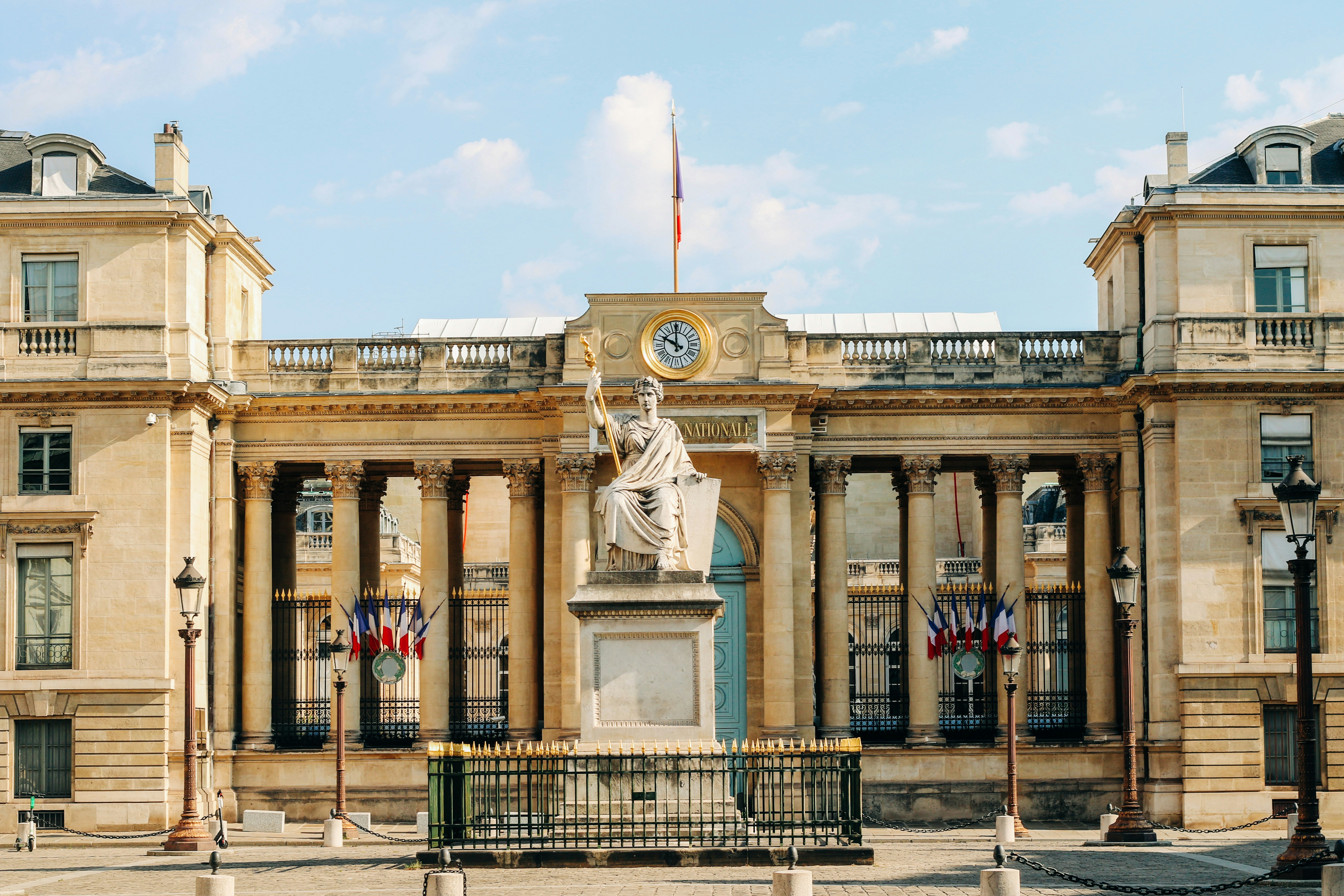 En 2024, un budget de l’asile qui poursuit sa hausse